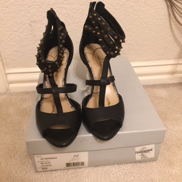 Jessica Simpson  -Maniah    Size 8M - Picture 1 of 4